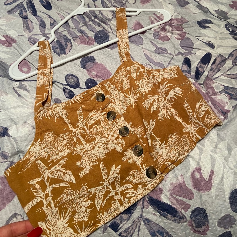 American eagle crop top